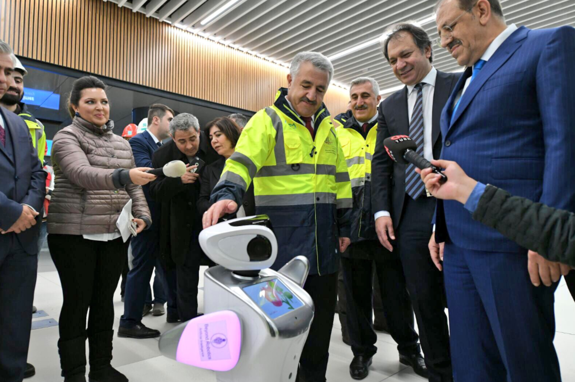 Robot,havalimanı