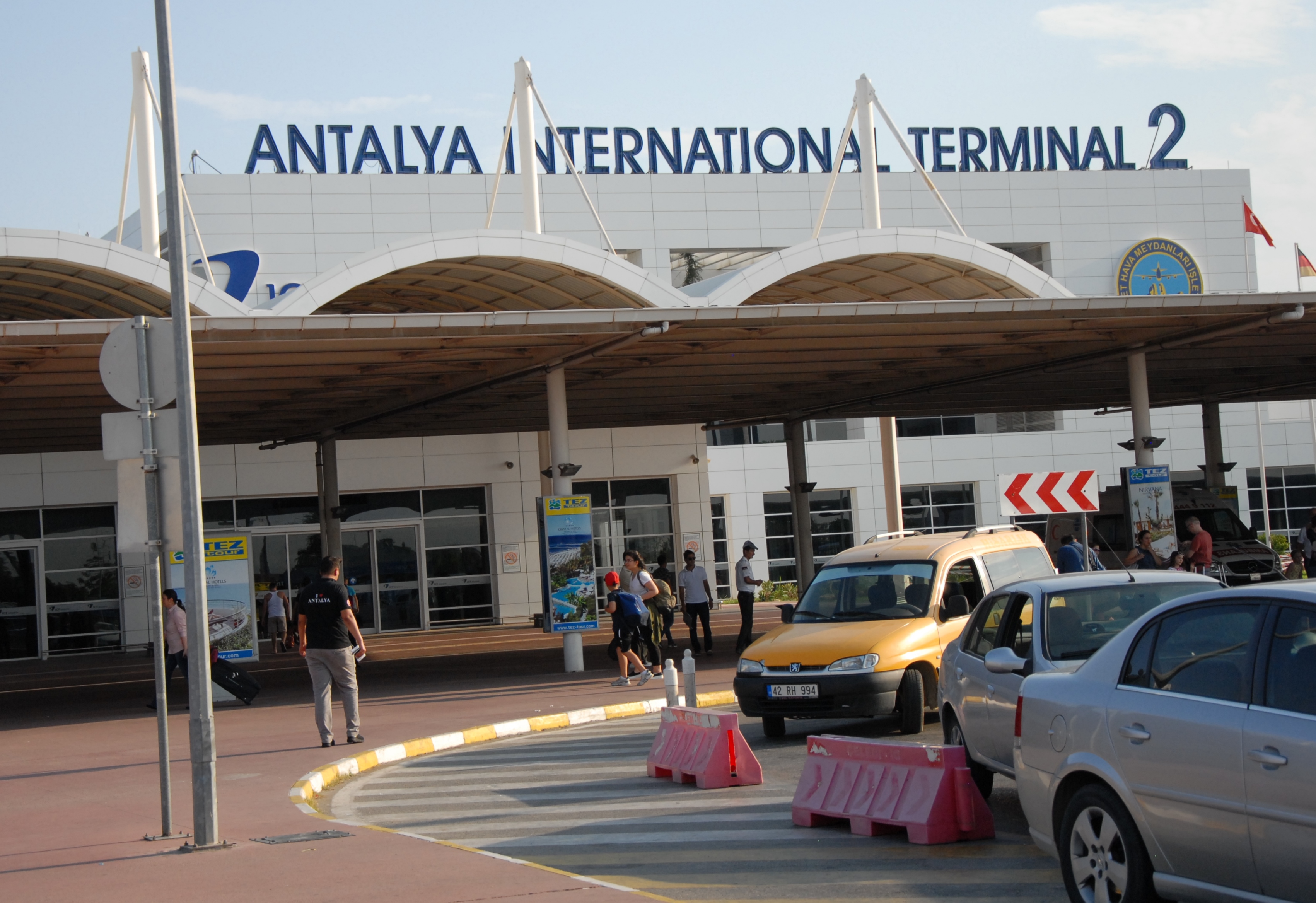 Antalya havalimanı