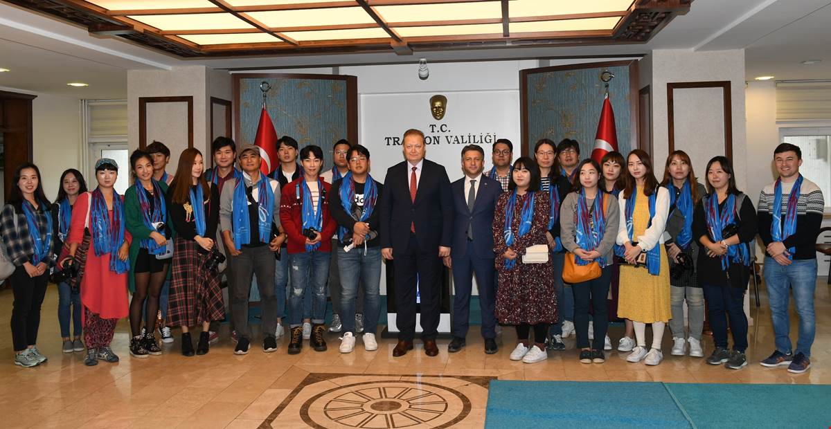 Güney Koreli tanıtım grubu Trabzon'da
