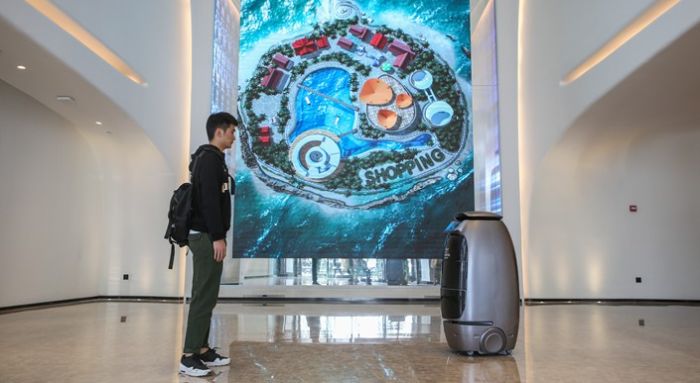 robot otel