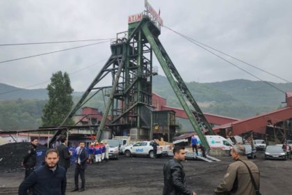 41 kişinin hayatını kaybettiği madende onarım ve tahliye işlemleri başladı