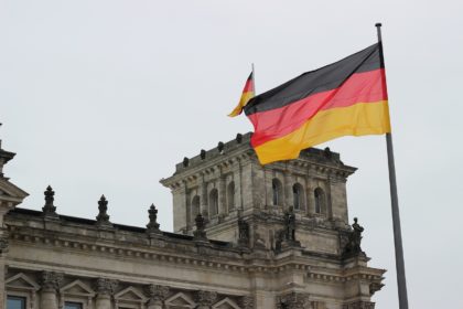 Almanya'nın köklü firmaları iflas ediyor