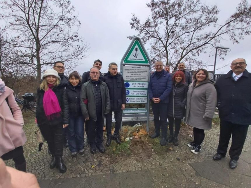 Almanya'nın başkenti Berlin’de Mezitli Parkı