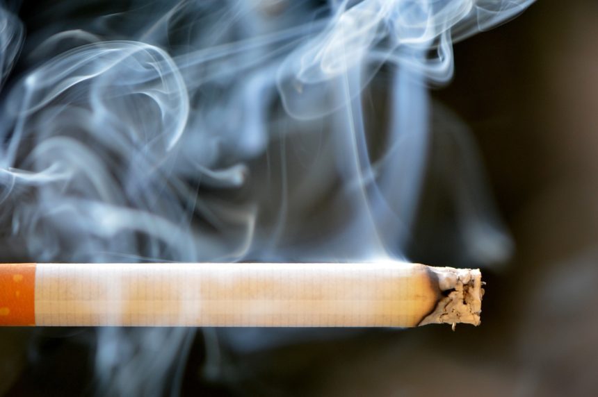 Dünyanın en katı sigara yasağı bu ülkede