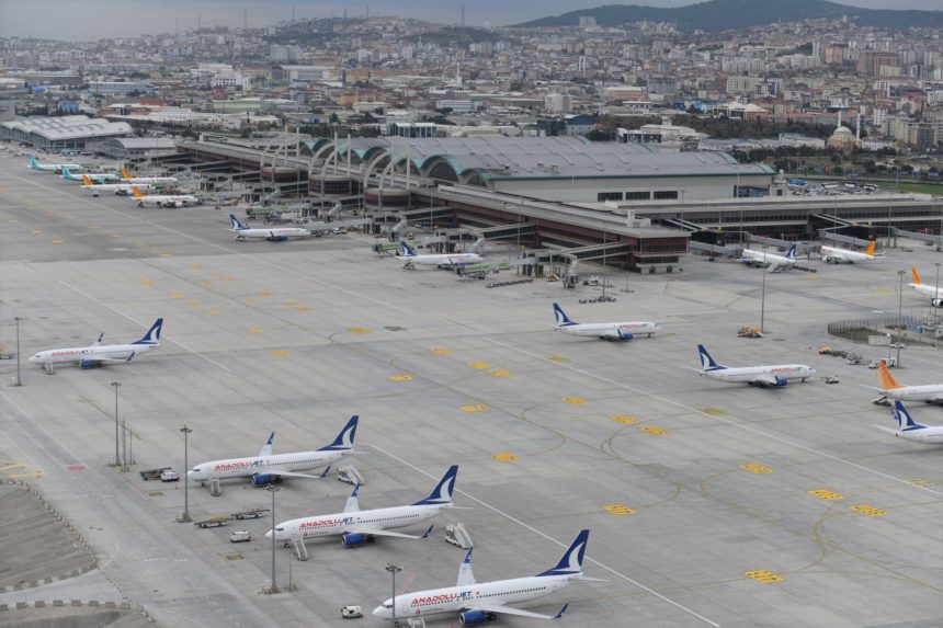 İstanbul uçuşu olanlar dikkat: Onlarca uçuş iptal