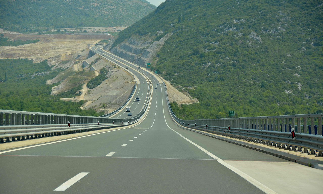 Sılayolu ülkesinde önemli otoyol ücreti değişikliği