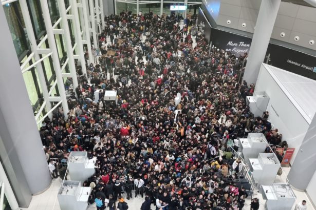 Gönüllüler İstanbul Havalimanı’na akın ettiler