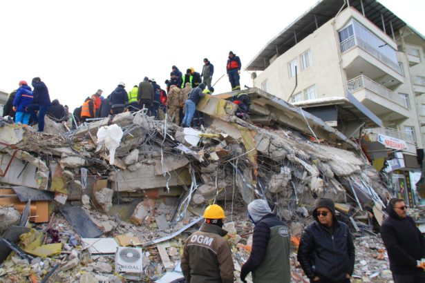 Telekom operatörlerinden deprem bölgesine destek