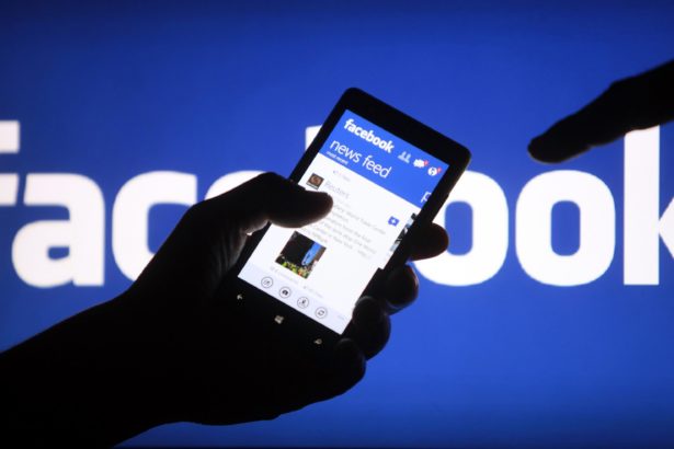 Facebook 10 bin kişiyi işten çıkaracak