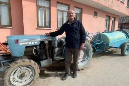 Yıllardır evinin önünde duran traktörüne otoyol cezası geldi