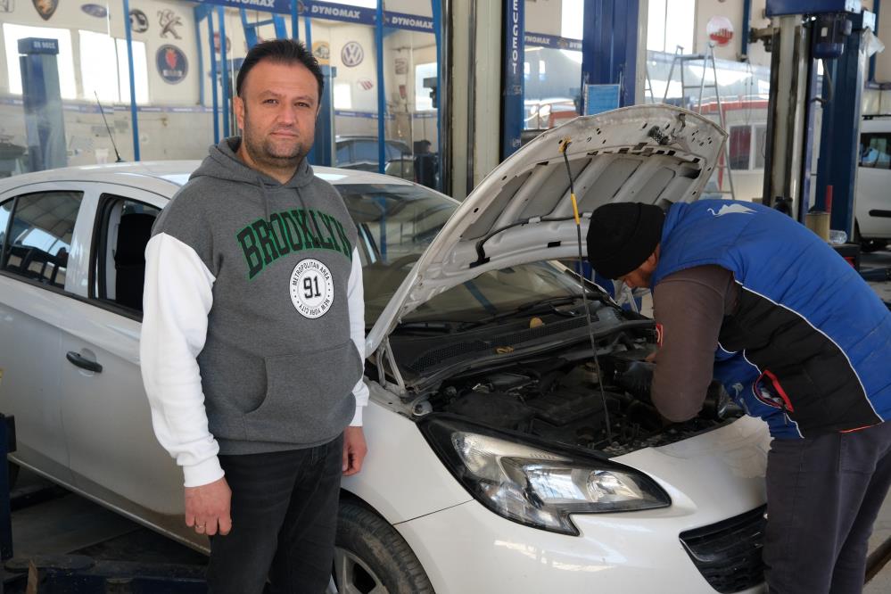 Araçtaki deprem çantası hayat kurtarıyor