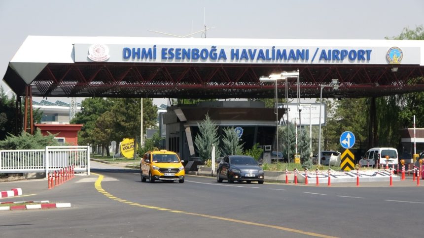 Esenboğa Havalimanı’nda uçakta bomba ihbarı