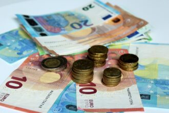 Almanya’da asgari ücrete zam