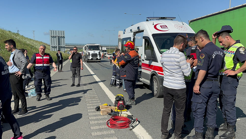 THY personelini taşıyan araç yaptı: 20’den fazla yaralı