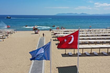 Türkiye Mavi Bayrak'ta yine dünya üçüncüsü
