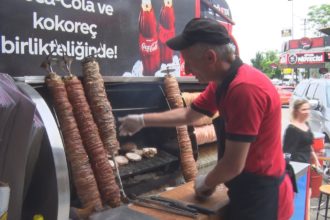 Yunanistan bir Türk lezzetini daha sahiplendi