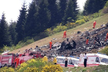20 yıl önceki uçak kazası belgesel oluyor