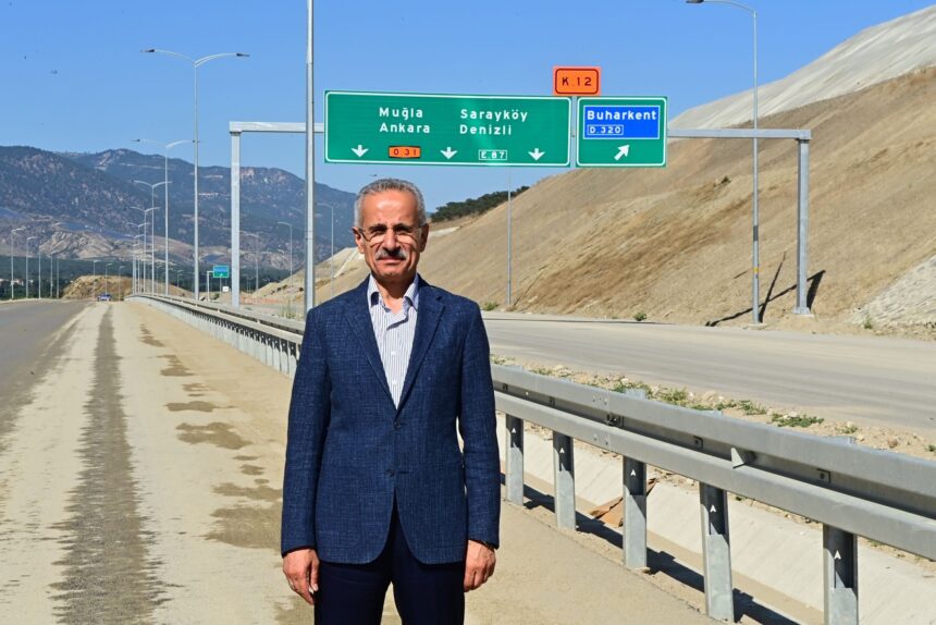 Aydın-Denizli Otoyolu'nun açılış tarihi belli oldu