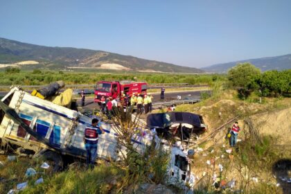 Gurbetçi aileyi ölüm ayırdı