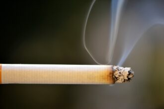 Sigara içenlerde 2,5 kat daha fazla